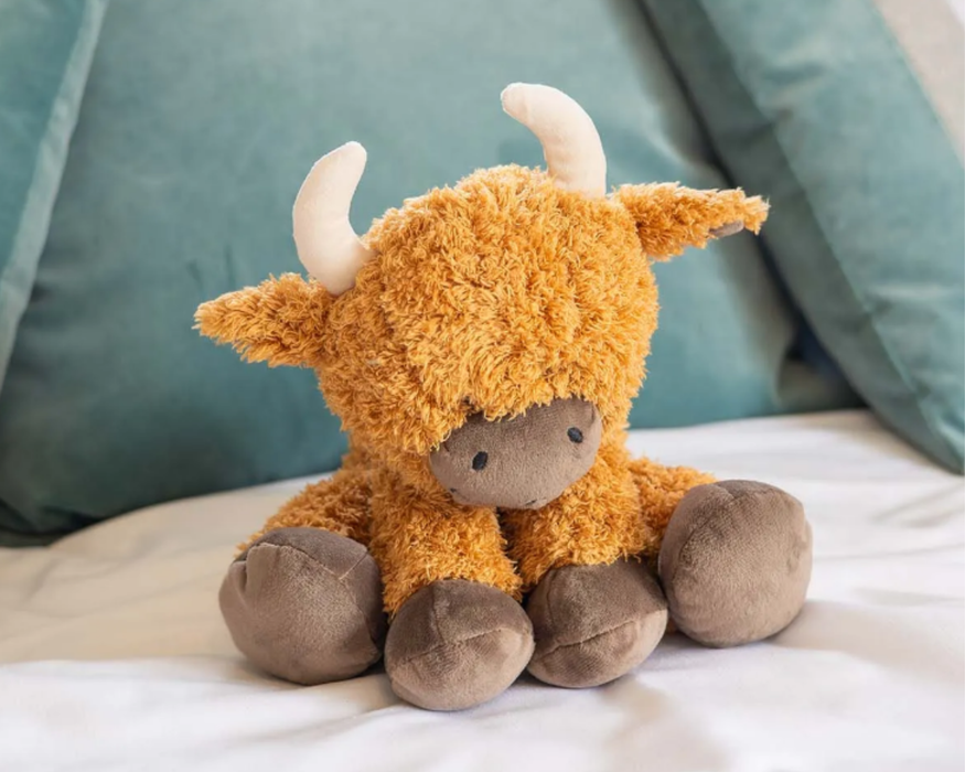 Beddy Buddies Highland Cow Microwaveable Flaxseed Heat Pack Soft Toy