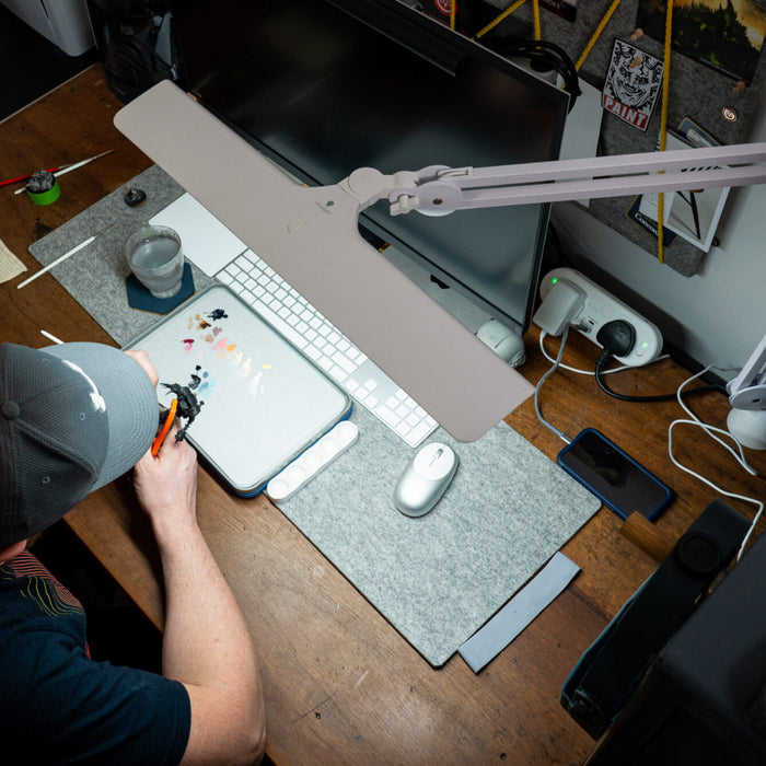 The Daylight Company LED Lumi Task Lamp