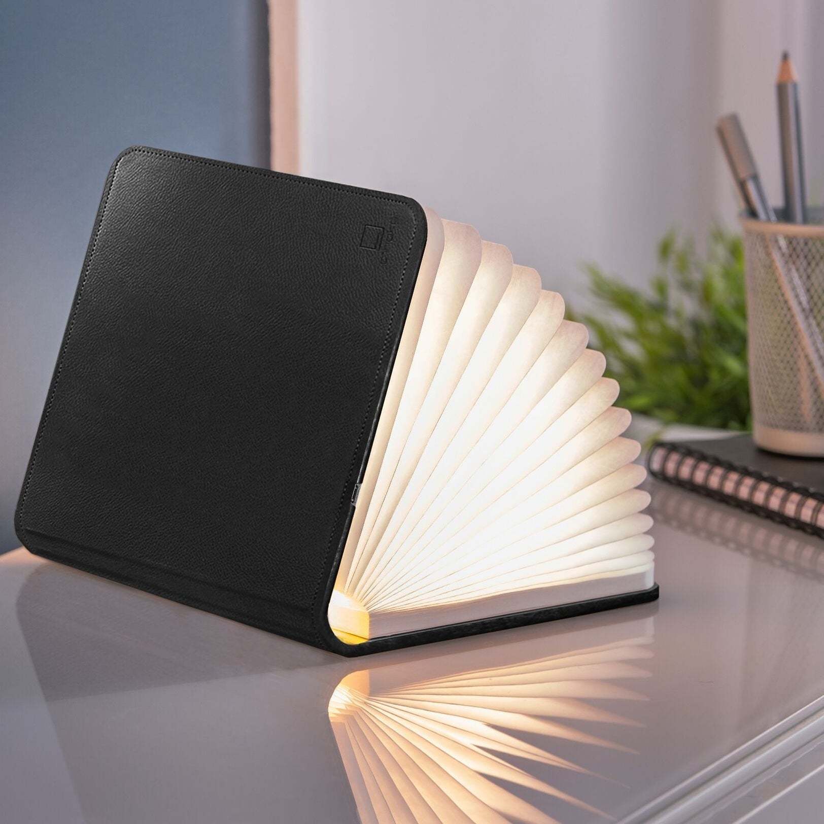 Gingko LED Light Rechargeable Smart Book Desk Lamp — Pizzazz Retail